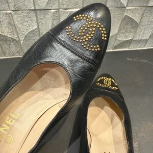 CHANEL Black Leather Heels with Gold CC Studs